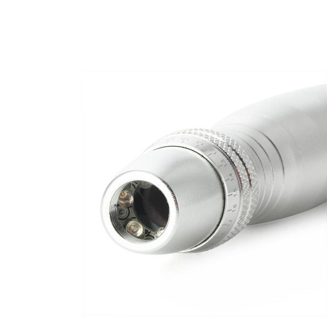 Ασημένιο χρώμα σώματος 7 χρώματα LED Photon Electric Derma Pen για λειτουργία αναζωογόνησης του δέρματος